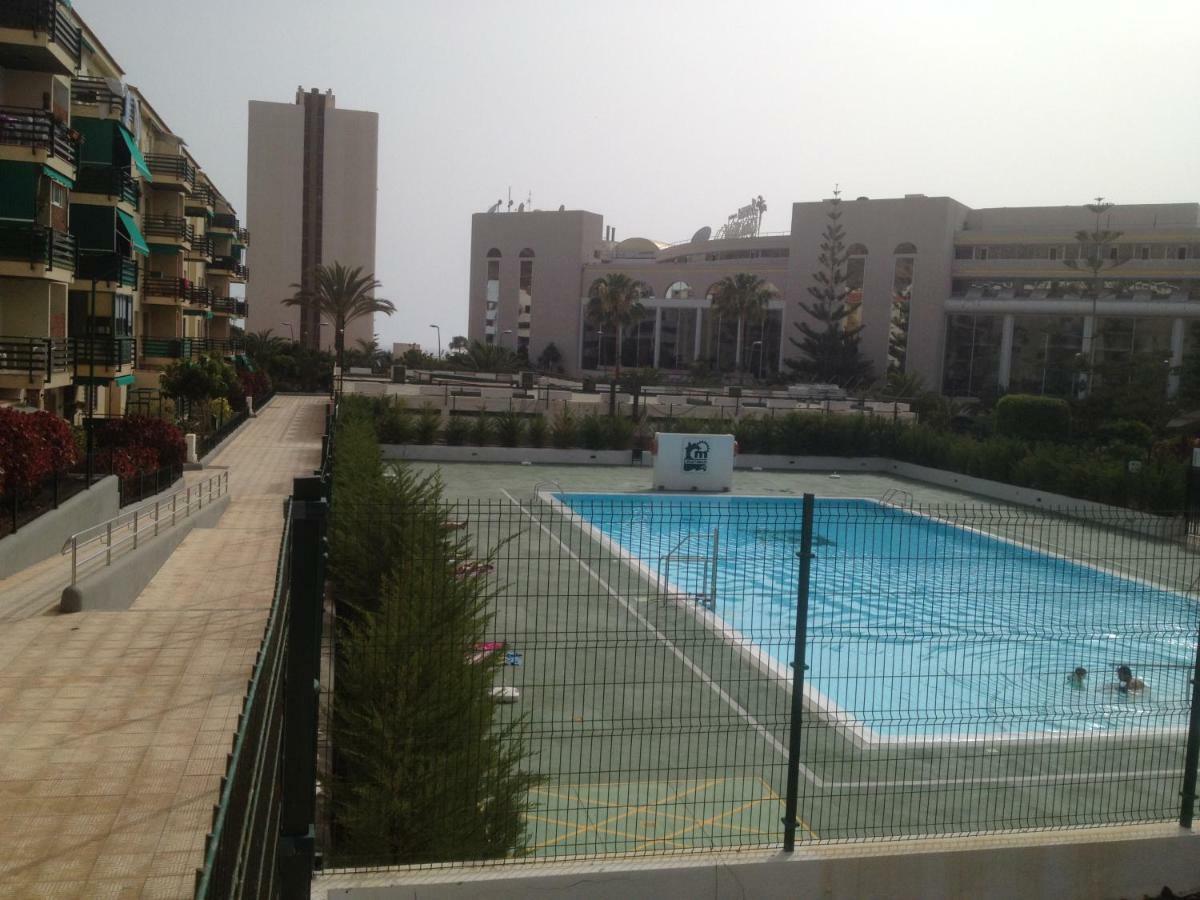 Complex Cristimar, Cristianos *